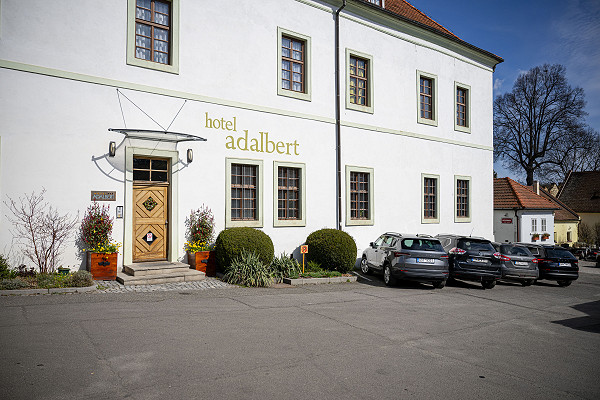 Hotel Adalbert - Exteriér